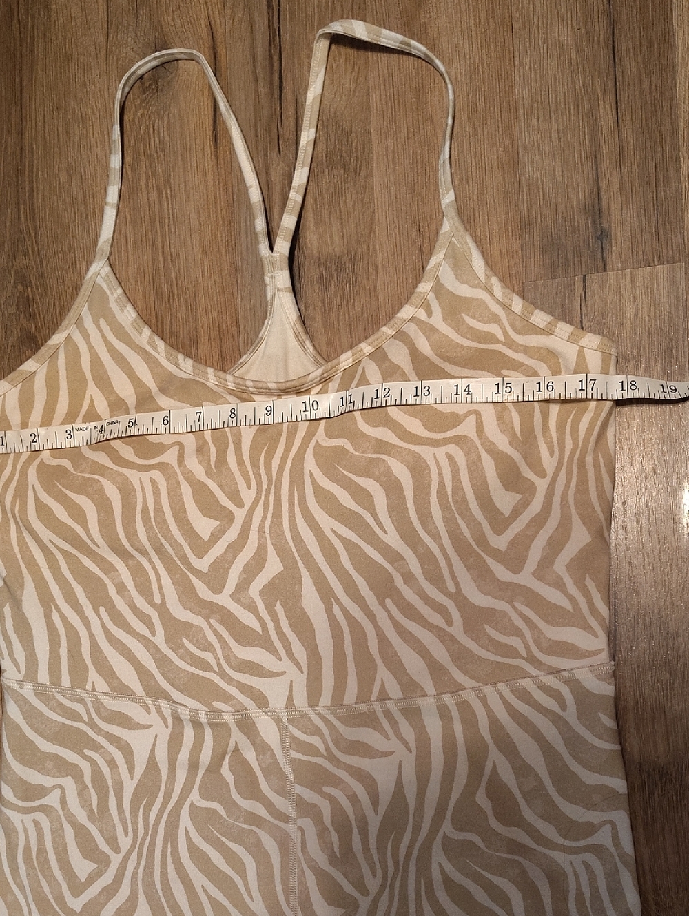 Old Navy Beige Zebra Print Women’s Active Tank Romper - Picture 6 of 9